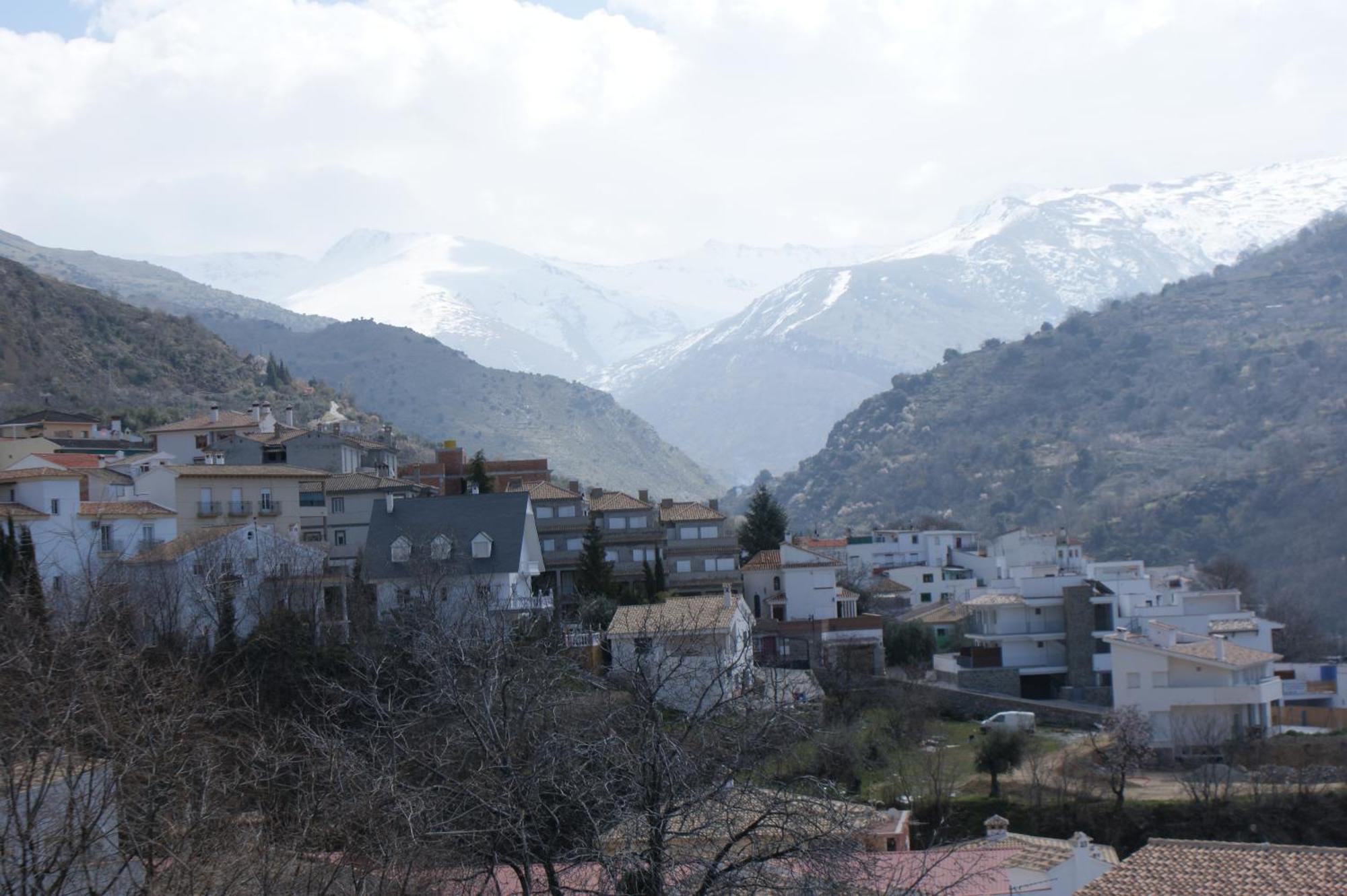 Hotel Juan Francisco Guejar Sierra Exterior photo